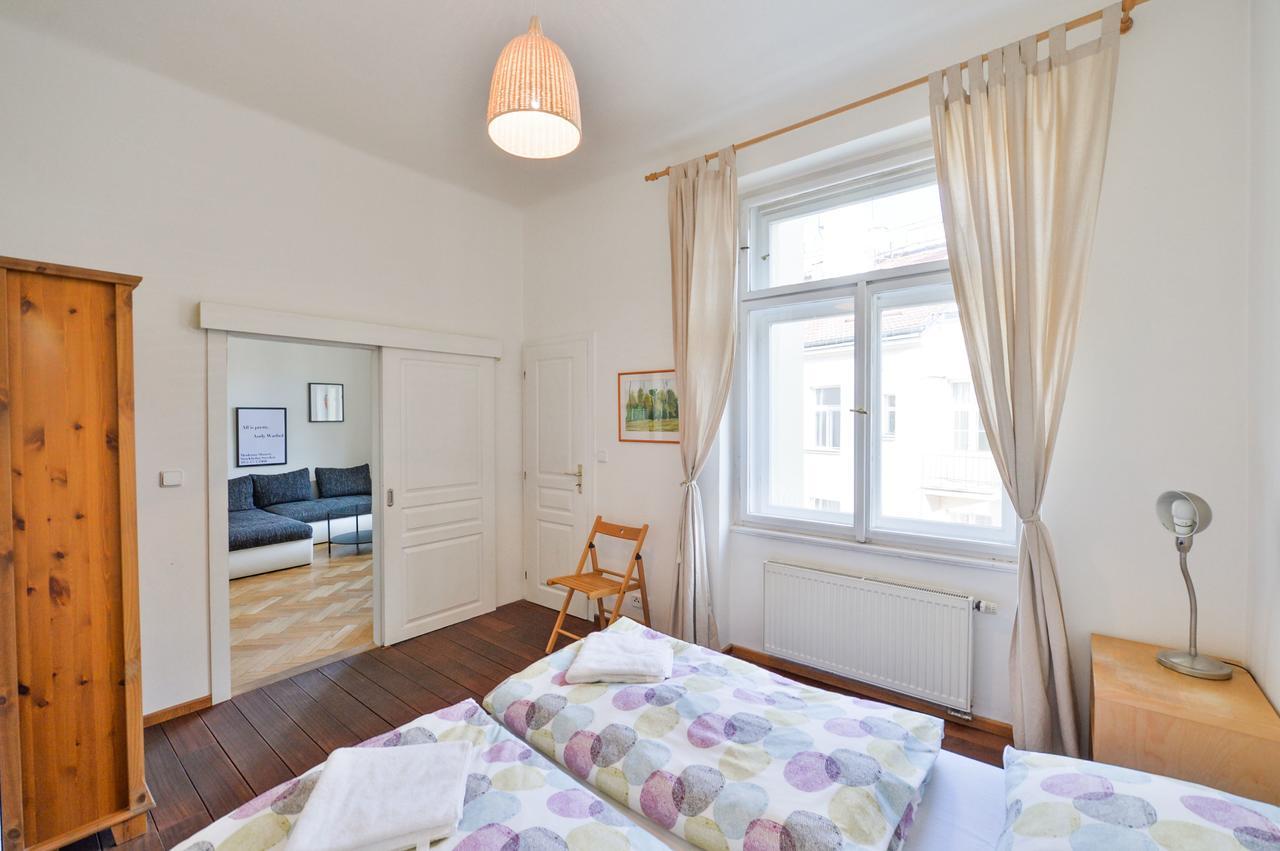 Old Town Sq. Apartment Prague